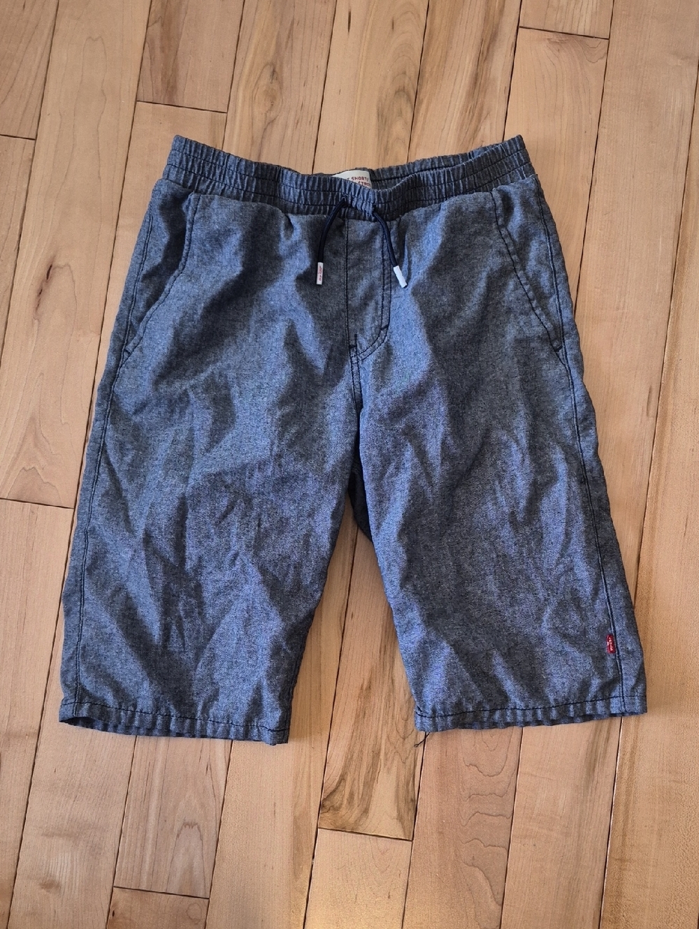 Boys Size 14/16 Levi's Slim Fit Shorts in Blue